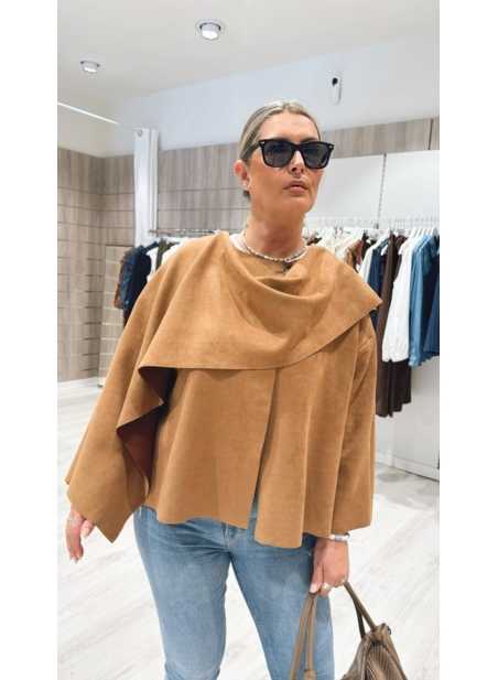 Chaqueta Efecto Capa
