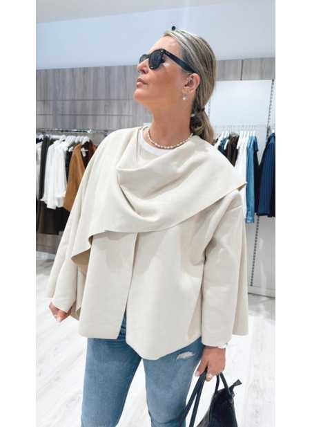 Chaqueta efecto capa clarita de mujer