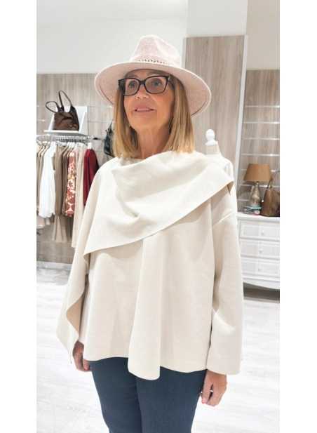 Chaqueta Efecto Capa Clarita