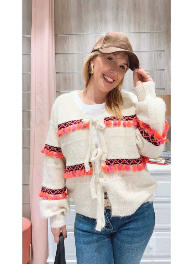 Chaqueta Indiana – Estilo boho con detalles únicos.