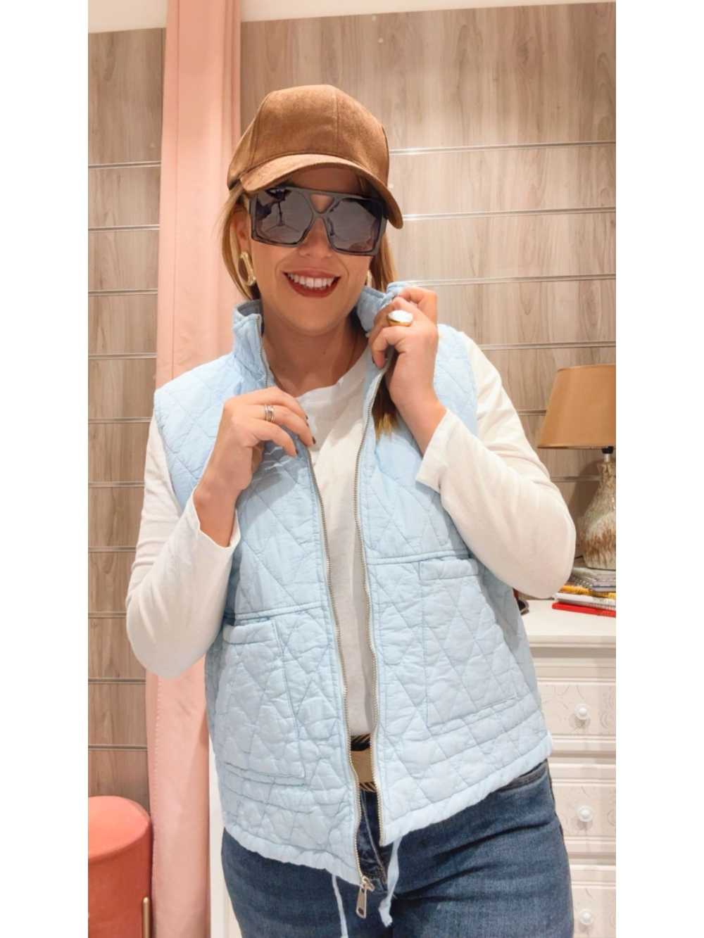 Chaleco acolchado Olivia azul, ideal para entretiempo.