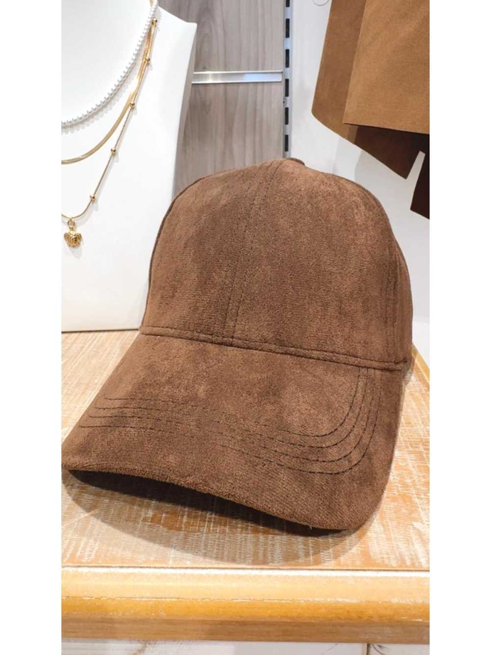 Gorra marrón chocolate