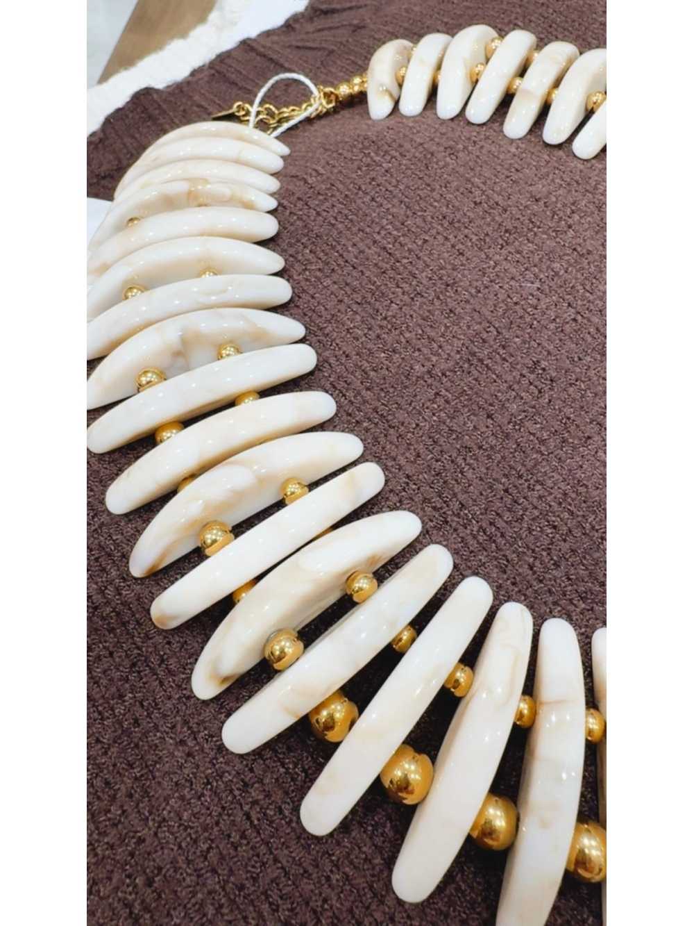 Collar Vega