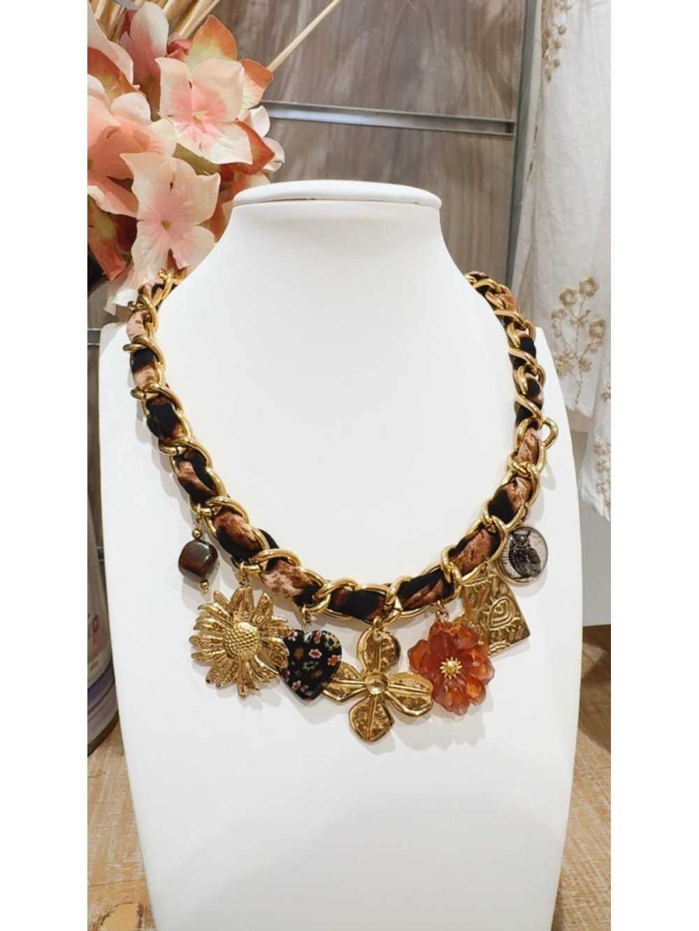 Collar Flor