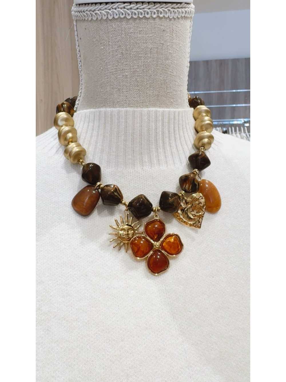 Collar Pilar